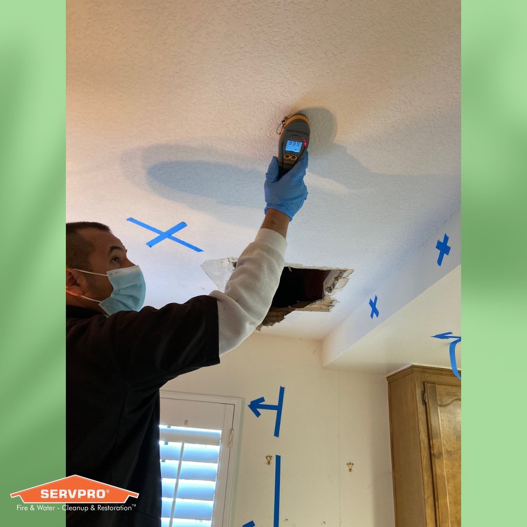 ServproWhittier's tweet photo. Shower overflow from upstairs resulted in the first-floor ceiling collapsing with the accumulation of water. https://t.co/ZH18BblUxG