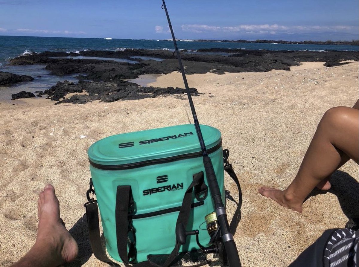 SiberianCoolers's tweet image. Life is better with your sidekick! #sidekick #keepitcold #beachbum #beaches #hawaiifishin #life #Thankful #fishinglife