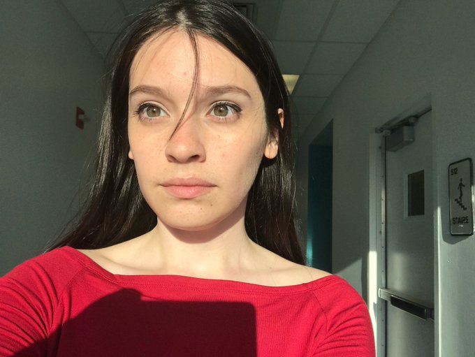 Throwback to my long hair with my natural color! https://t.co/qV55wFxvxz<a href="/tag/newprofilepic"class="tags"><span>#newprofilepic</span></a>