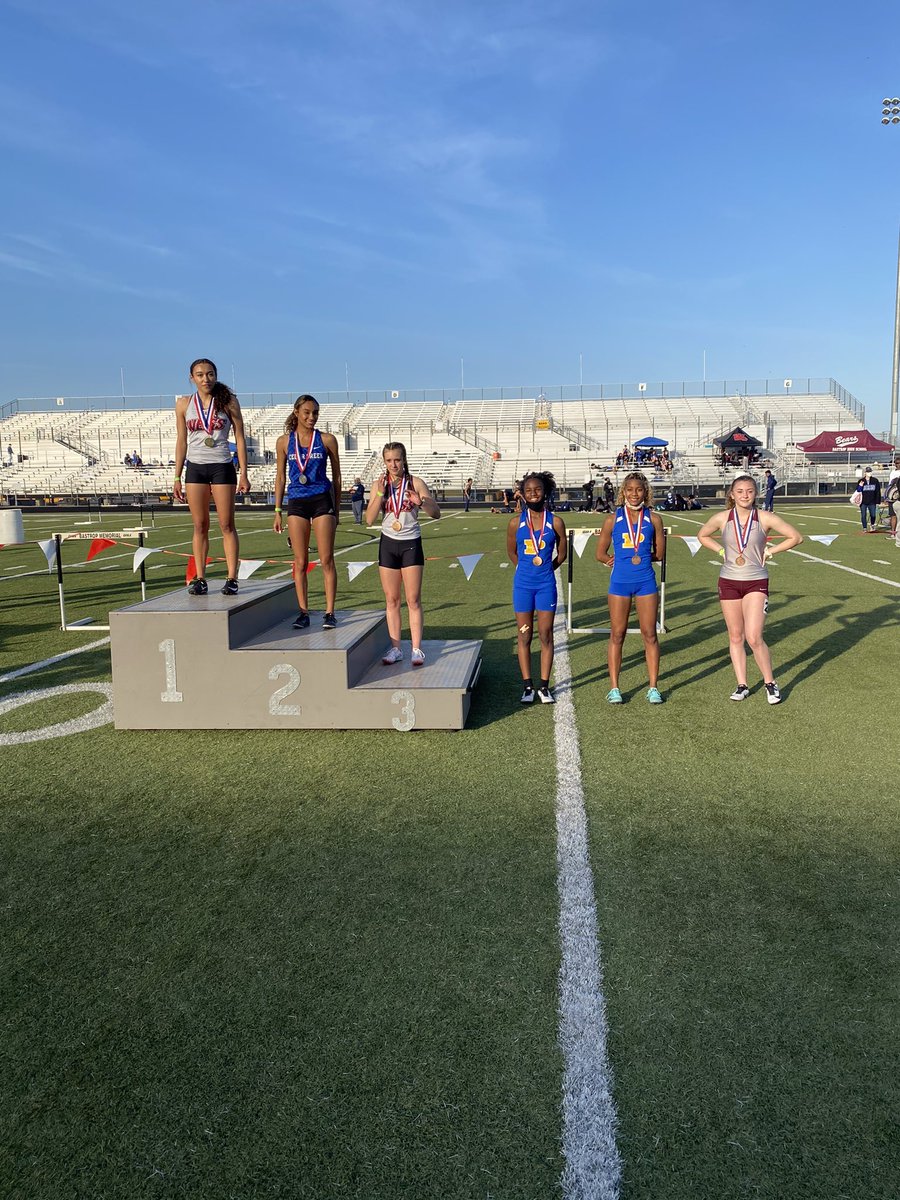 Weiss Volleyball tweet media