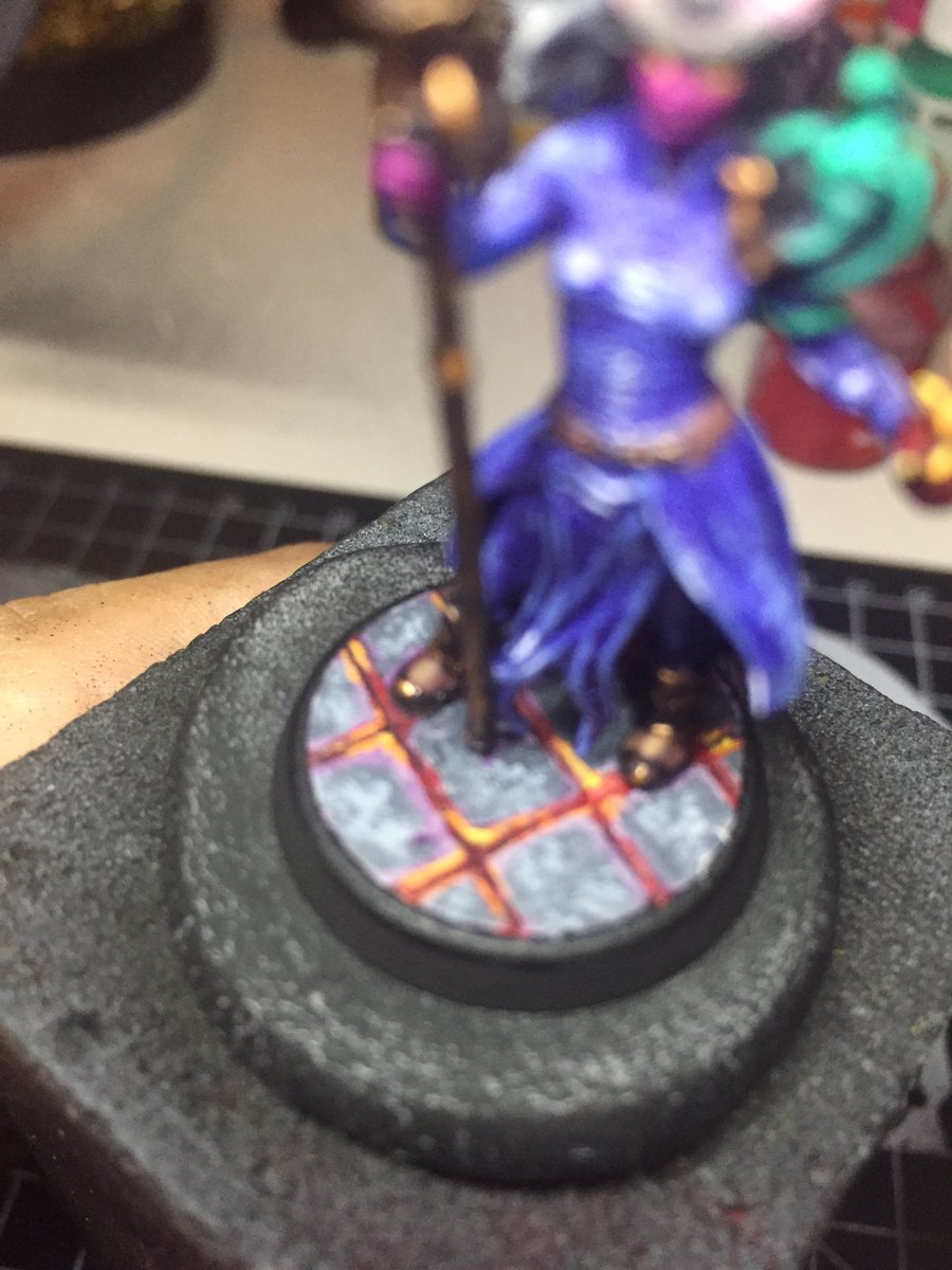ComunidadNamera's tweet photo. Diablesa maga. #lootstudios #diablesa #maga #paintingminiatures https://t.co/lhynRE3AKJ