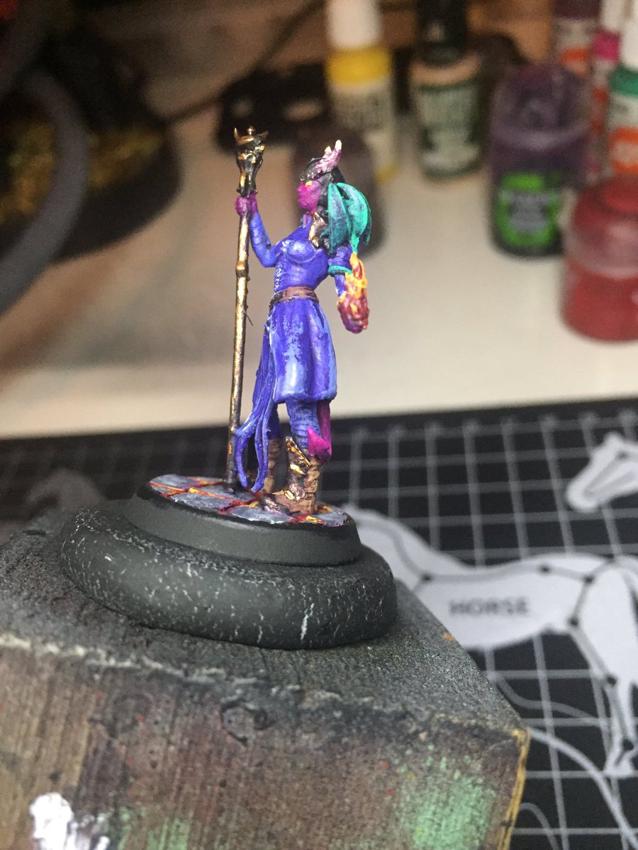 ComunidadNamera's tweet photo. Diablesa maga. #lootstudios #diablesa #maga #paintingminiatures https://t.co/lhynRE3AKJ