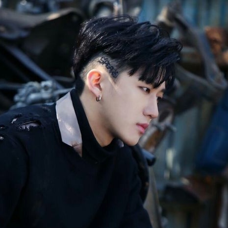 📌 este no es hwang au tweet media