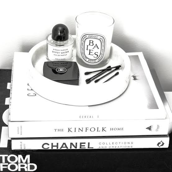 S Tweet Chanel Art Books Are Often Used As Coffee Table Decor For Those Conscious About Fashion And Style At 110 Each Im Really Hoping The Chanel Book With Jennie Can