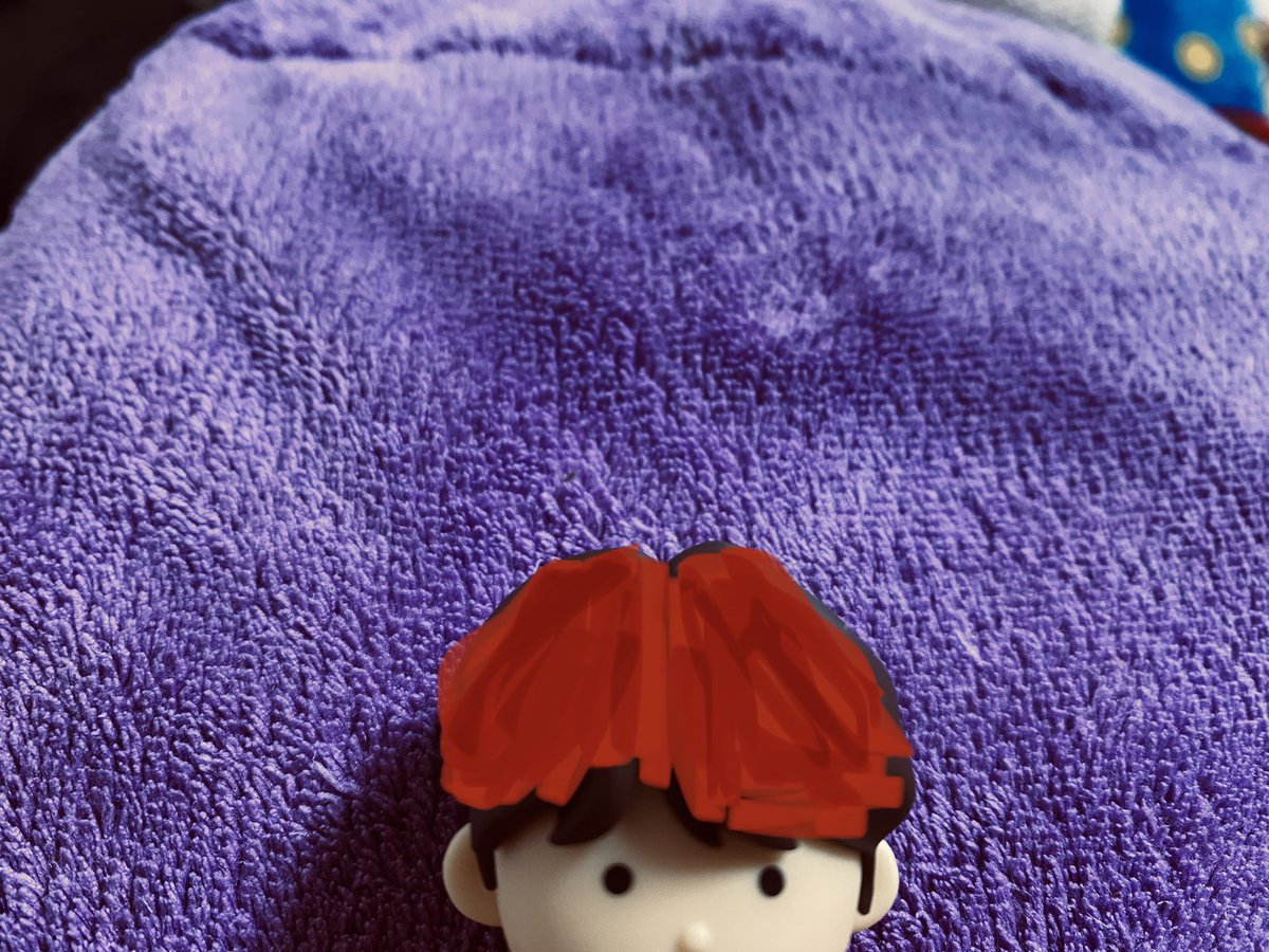 tinyjihoping's tweet photo. Tiny Hoseok, what did you do with those tomatoes? 🍅💇🏻‍♂️ https://t.co/Sb1OnzrRql