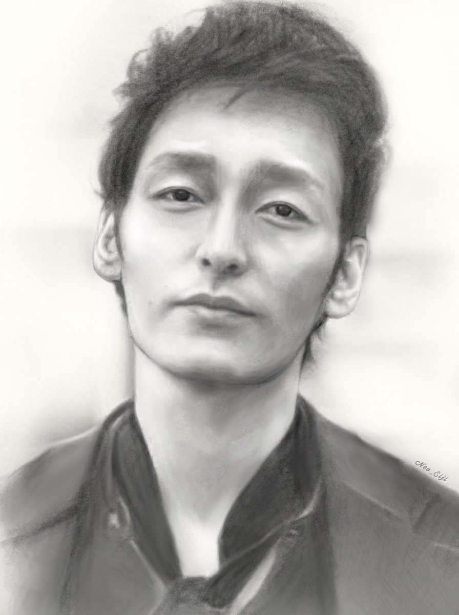 最近ますますご活躍の #草彅剛 さん(過去画)✩︎⡱「#第44回日本アカデミー賞」で、映画「#ミッドナイトスワン」  #最優秀主演男優賞 受賞🎉大河ドラマ『青天を衝け』の徳川慶喜さん役も素晴らしい✩︎⡱
#portrait #Japan #絵描きさんと繋がりたい #鉛筆画 #ポートレート #人物画 #男優