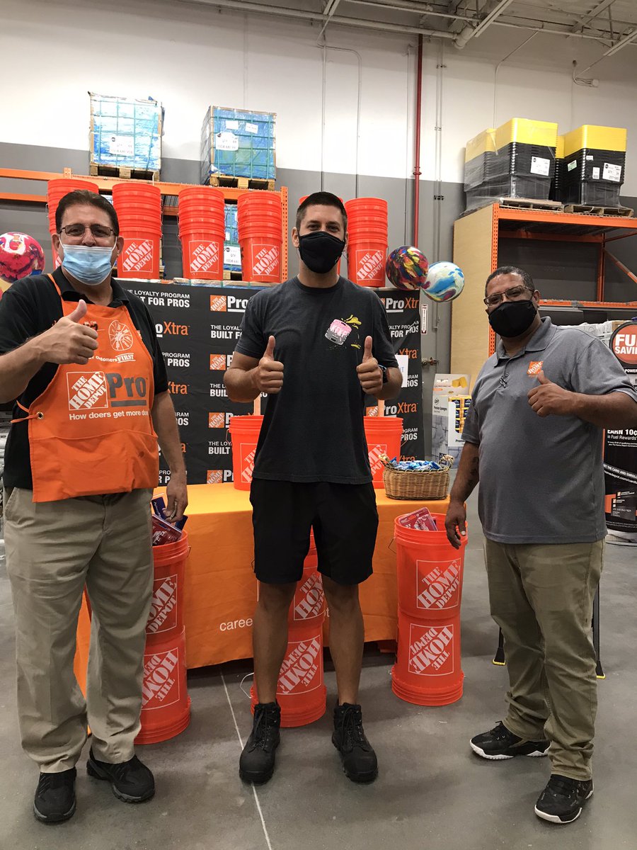 Andria (@andria1263) on Twitter photo Great Pro Appreciation Event today at 6975! Thank you to our PRO’s. We appreciate you!@trevorglarsen22 <a href="/JocelynShort106/">Jocelyn Passaro</a> <a href="/RubenRo48457043/">Ruben Rodriguez</a> Great Pro Appreciation Event today at 6975! Thank you to our PRO’s. We appreciate you!@trevorglarsen22 <a href="/JocelynShort106/">Jocelyn Passaro</a> <a href="/RubenRo48457043/">Ruben Rodriguez</a>