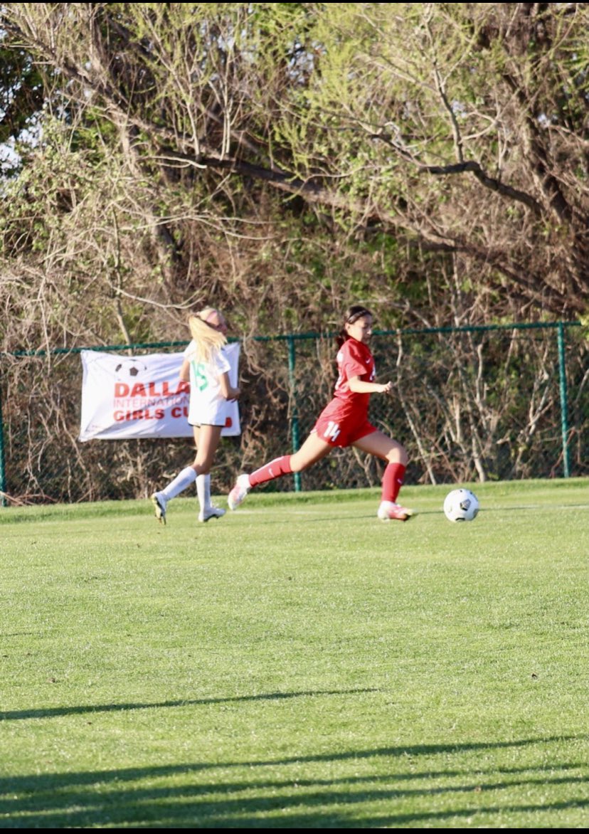 BriellaValadez's tweet photo. 4-1 win last night with a 3-1 win today!!!! @DTSC_u15g_ecnl @TheDallasTexans #Dallasinternationalgirlscup https://t.co/psymjqcZX9
