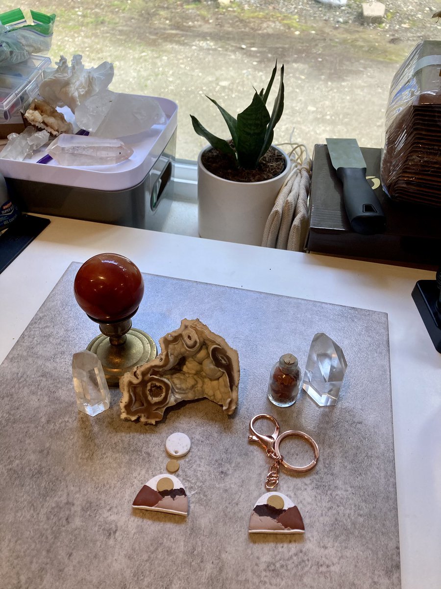 scenicclayco tweet media