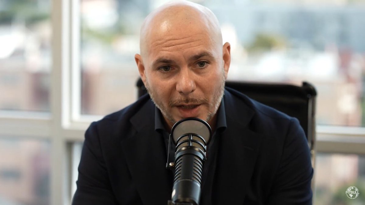 305_world_media's tweet photo. 📸 @Pitbull — #FromNegativeToPositive #MrWorldwide #Pitbull https://t.co/uTDCtsQPgL