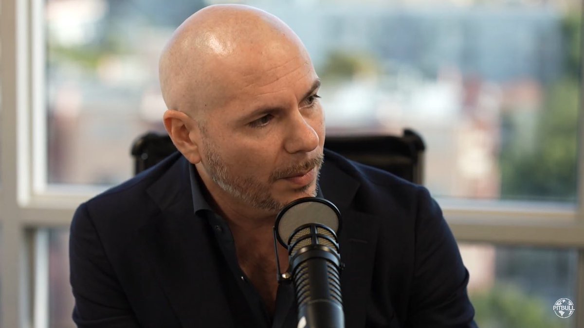 305_world_media's tweet photo. 📸 @Pitbull — #FromNegativeToPositive #MrWorldwide #Pitbull https://t.co/uTDCtsQPgL