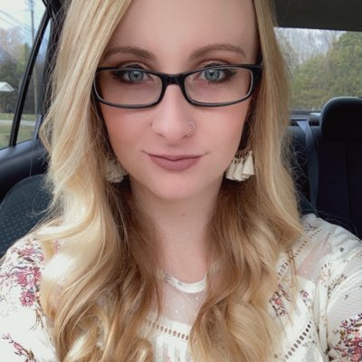 heynicole16's tweet photo. #NewProfilePic https://t.co/REiTDBUmGi