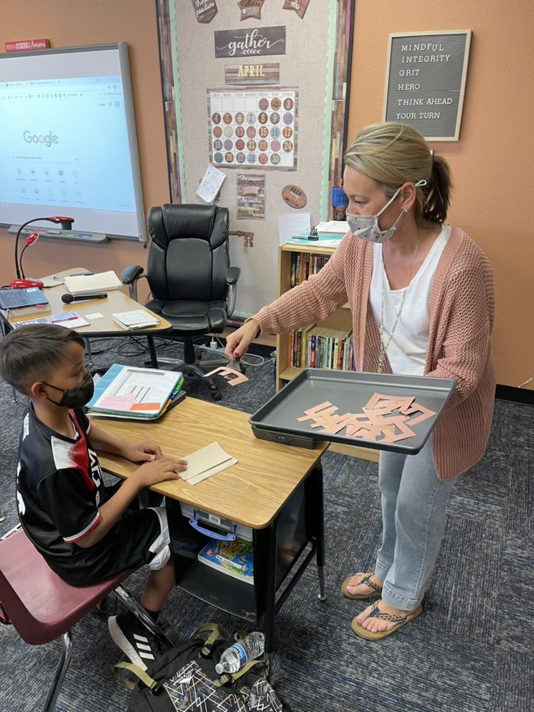 Courtney tweet media