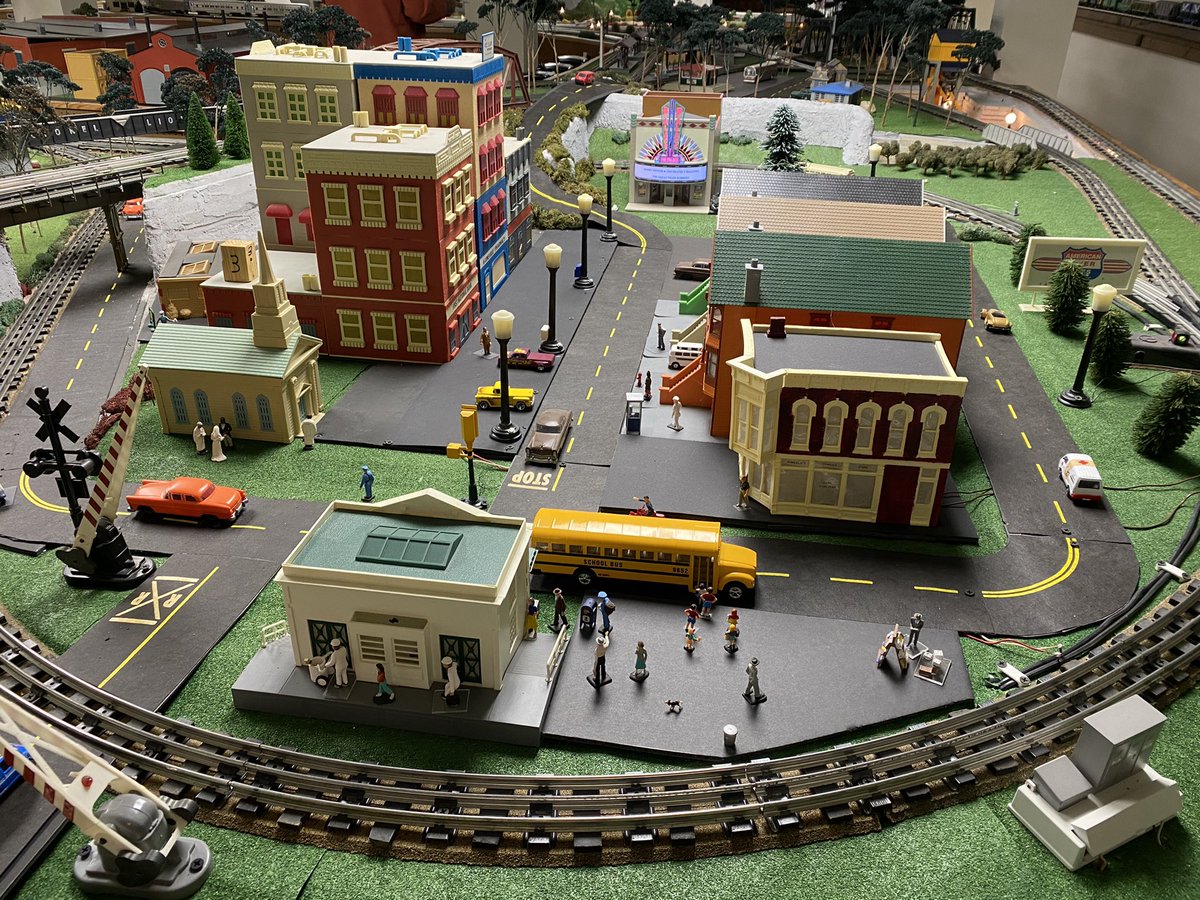 loudlh's tweet photo. Nearly 20 years in the making - and 2 days to dismantle. All that remains of my dad’s @lionel_trains labor of love is the memories. #harryplayswithtrains #modeltrains https://t.co/HgznGIBncA