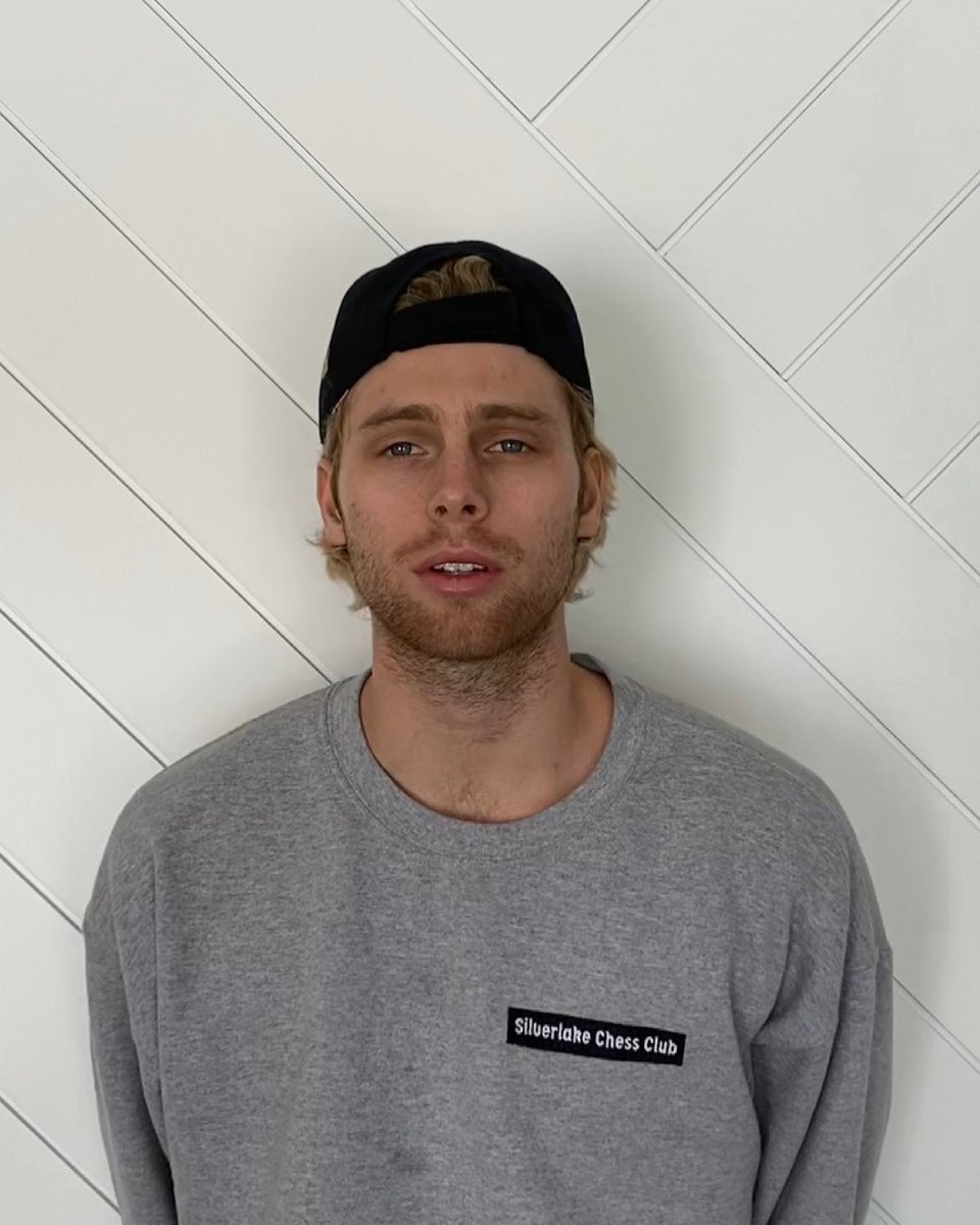 ProjectLuke5SOS's tweet photo. ✨One year ago✨April 2nd, 2020✨
@Luke5SOS #ProjectLuke5SOS #5SOS #5SOSCALM #CALMOutNow #5SecondsOfSummer #LukeHemmings
Photo credit: Luke📸 https://t.co/3SKfBwhFnP