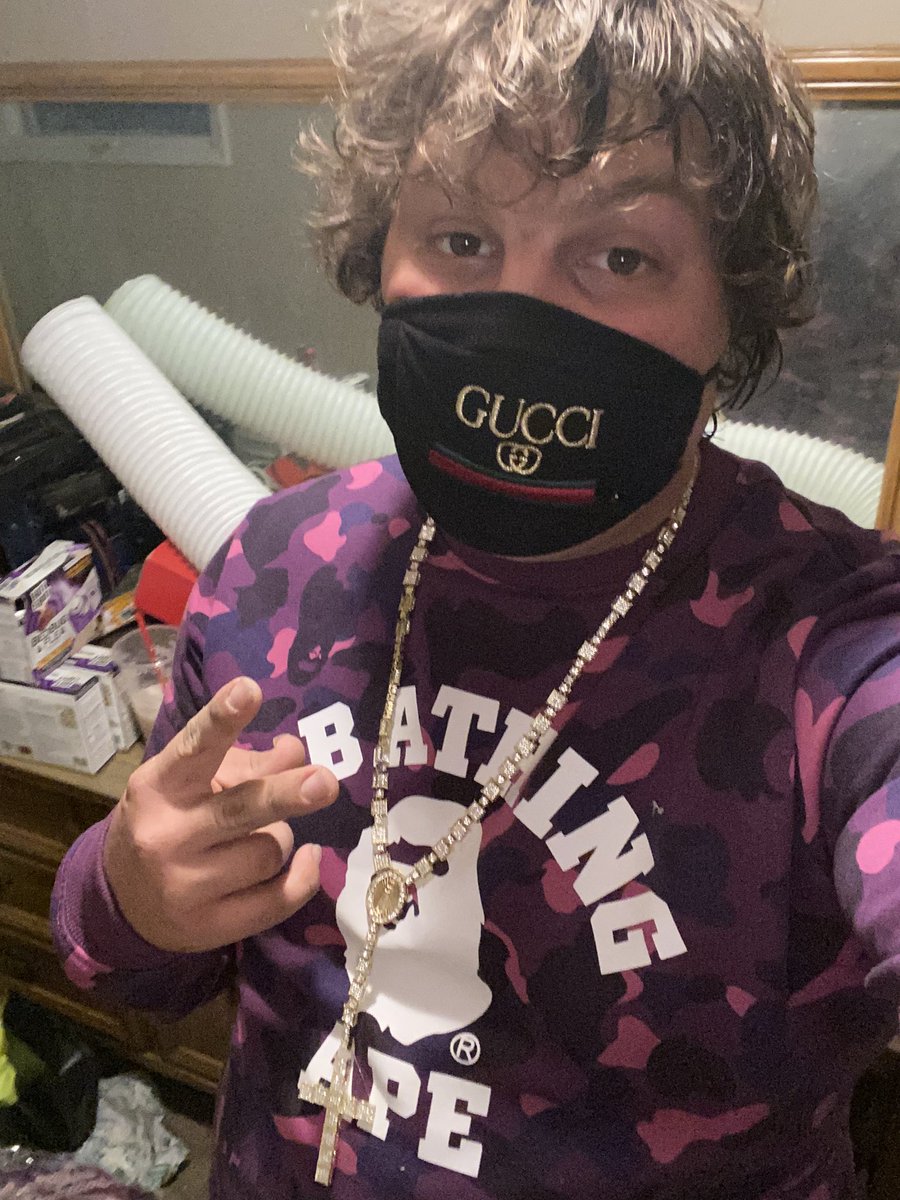 BigRyzzer23's tweet photo. I don’t compete get ur bag up https://t.co/xTEguPSXaV
