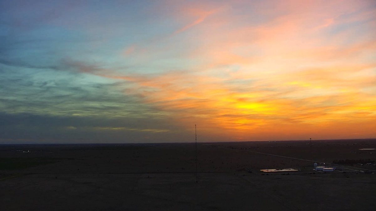 JohnHarrisWx's tweet photo. Nice Texas Panhandle Sunset #sunsetpicture #sunsets #MYPAMPA #phwx #txwx https://t.co/vin859cxnX