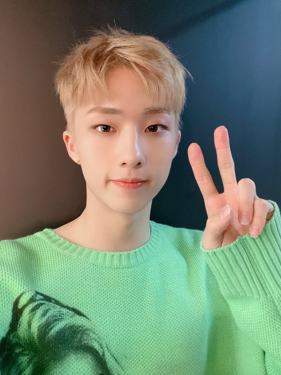 CHOIJIIUNG's tweet photo. This time, it's a three-month story. Please look forward to our new dance machine! https://t.co/QCuJWYc2Ko