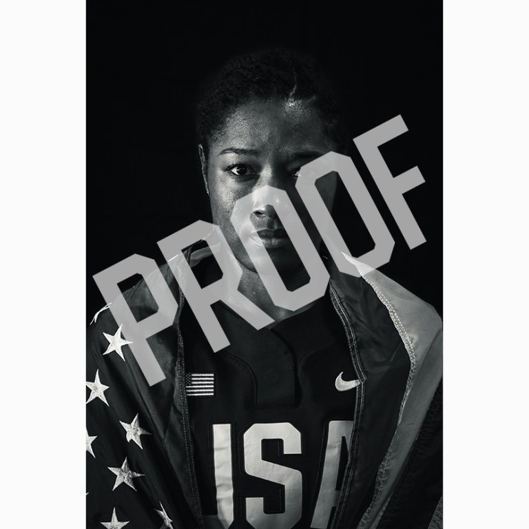USASoftball's tweet photo. Signed 🖊
Sealed ✉️
...and delivered straight to you 🤩

For an autographed photo of your favorite @USASoftballWNT athlete, shop https://t.co/7tFo1tH41X. https://t.co/ABljptXD0g