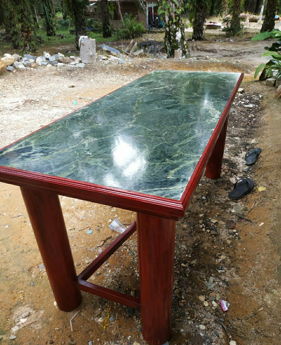 JohnMcback's tweet photo. For sell

Nefrite Jade Table from Aceh
Table Length165,5 cm
Table Width 60,5 cm
Table thickness 8 cm
Table leg height 75 cm

Di jual
Meja Giok Nefrite dari Aceh
Panjang 165,5 cm
Lebar 60,5 cm
Tebal 8 cm
Tinggi meja 75 cm

Interest/Minat
Whatsup
+62 812 6582 7582 https://t.co/JBlhB2qFBI