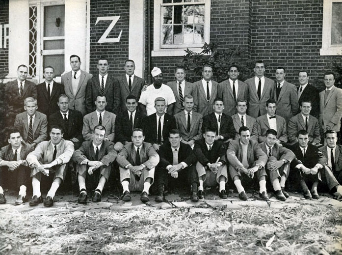 WTLocke's tweet photo. #EastersWeekend at #UVA - ask the old #Wahoo #fraternityrow guys about it and the #twinkle will come to their eye immediately. #DougClark and the #HotNuts https://t.co/wsVpyX2nwZ https://t.co/OyecqFQic5