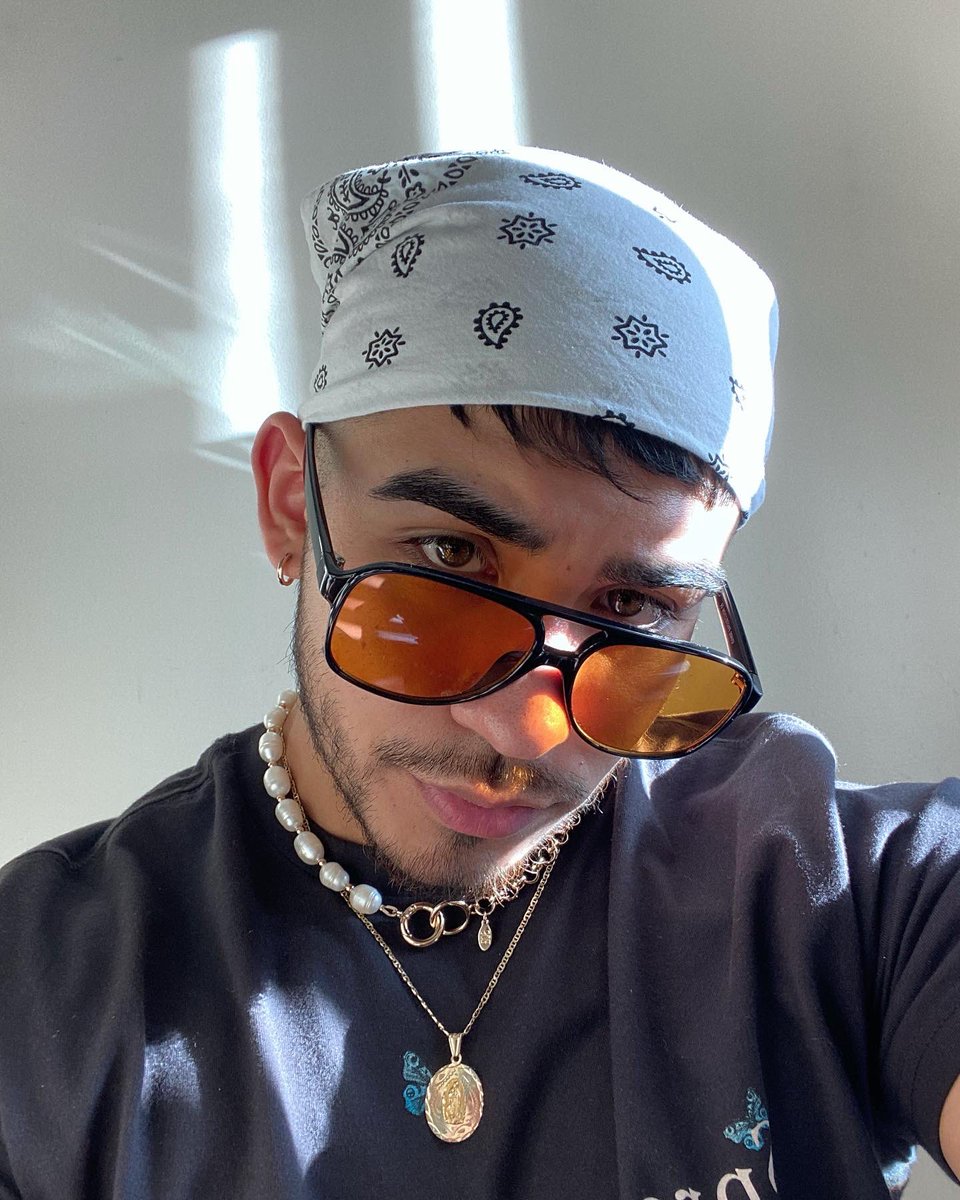 moises tweet media