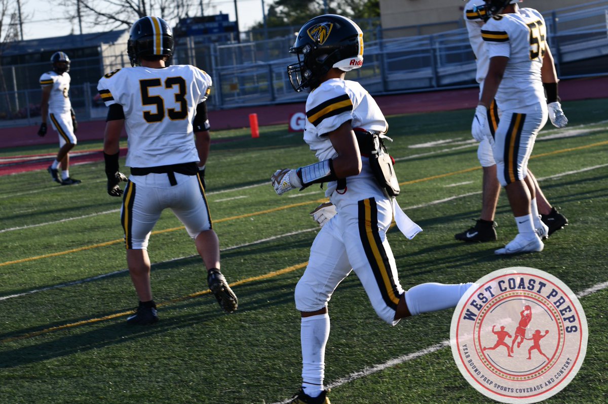 westcoastpreps_'s tweet photo. Two class of 2024 names to remember at Bishop O’Dowd: Daniel Harper and Kyon Loud https://t.co/kqKFktQaTX