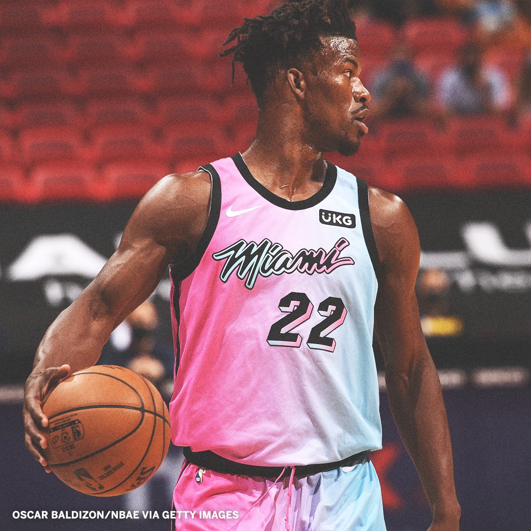 ESPNNBA's tweet photo. Retweet for the @MiamiHEAT's jersey

Like for the @warriors' jersey https://t.co/yVIGaXpWwl