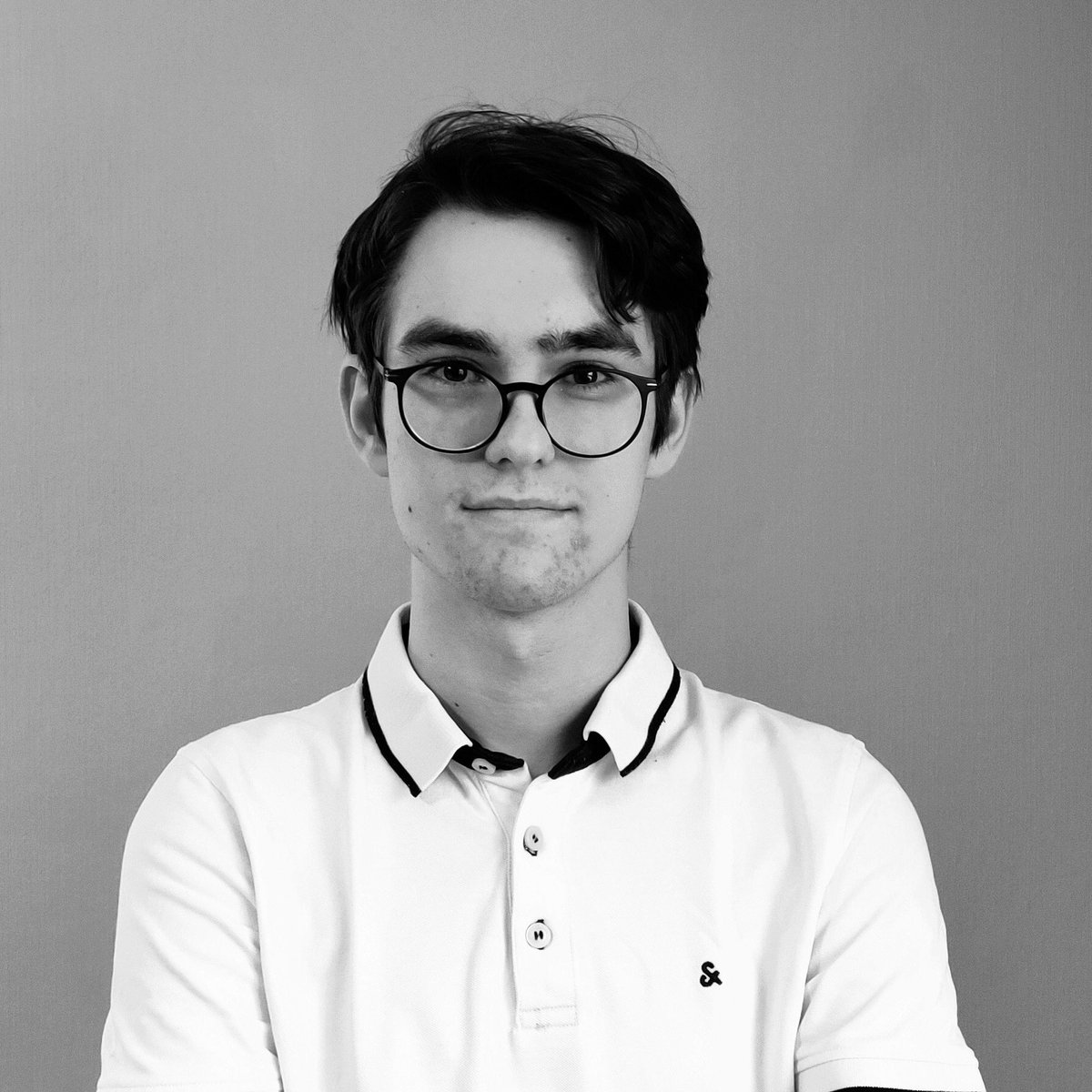 Hur kommer det sig att gymnasieelever idag inte får studera sommarkurser på universitet? Den frågan ställer sig <a href="/maxerikss/">max af ingeshult 🇺🇦</a> i Liberala Kuriren idag. 

Utmärkt påskläsning! 

 liberalakuriren.se/?p=461