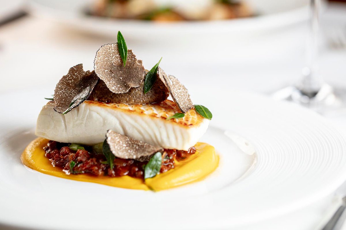 lepontdelatour's tweet photo. With just 10 days to go until we reopen our riverside terrace, we are so excited to welcome you back for those long overdue catch ups and missed celebrations! Let's celebrate in true le Pont de la Tour style 🥂 https://t.co/QL9r2YnHC6