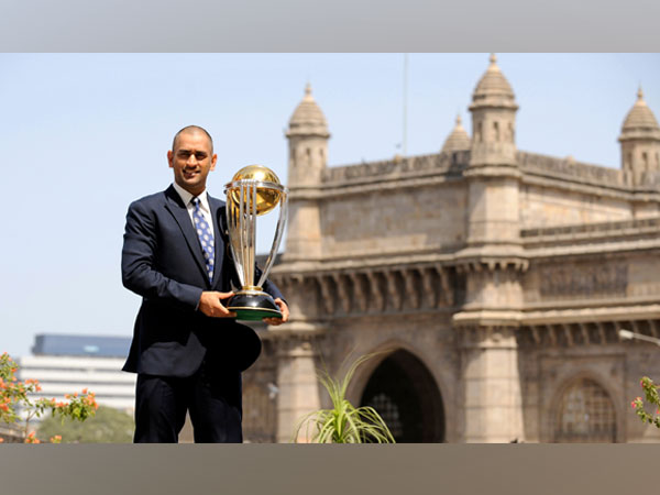 ani_digital's tweet photo. Waking up to see Dhoni's shaved head biggest surprise of 2011 WC journey for us: Manager Ranjib Biswal (Interview)

Read @ANI Story | https://t.co/wUhEM9rOrY https://t.co/ybw4oi1ycG