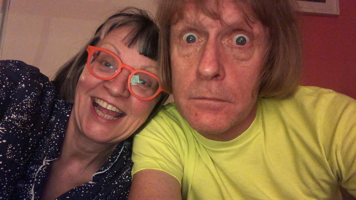 Last episode this series of #graysonsartclub tonight. Catch up on All4 if you’ve missed any. See you all at 8pm.