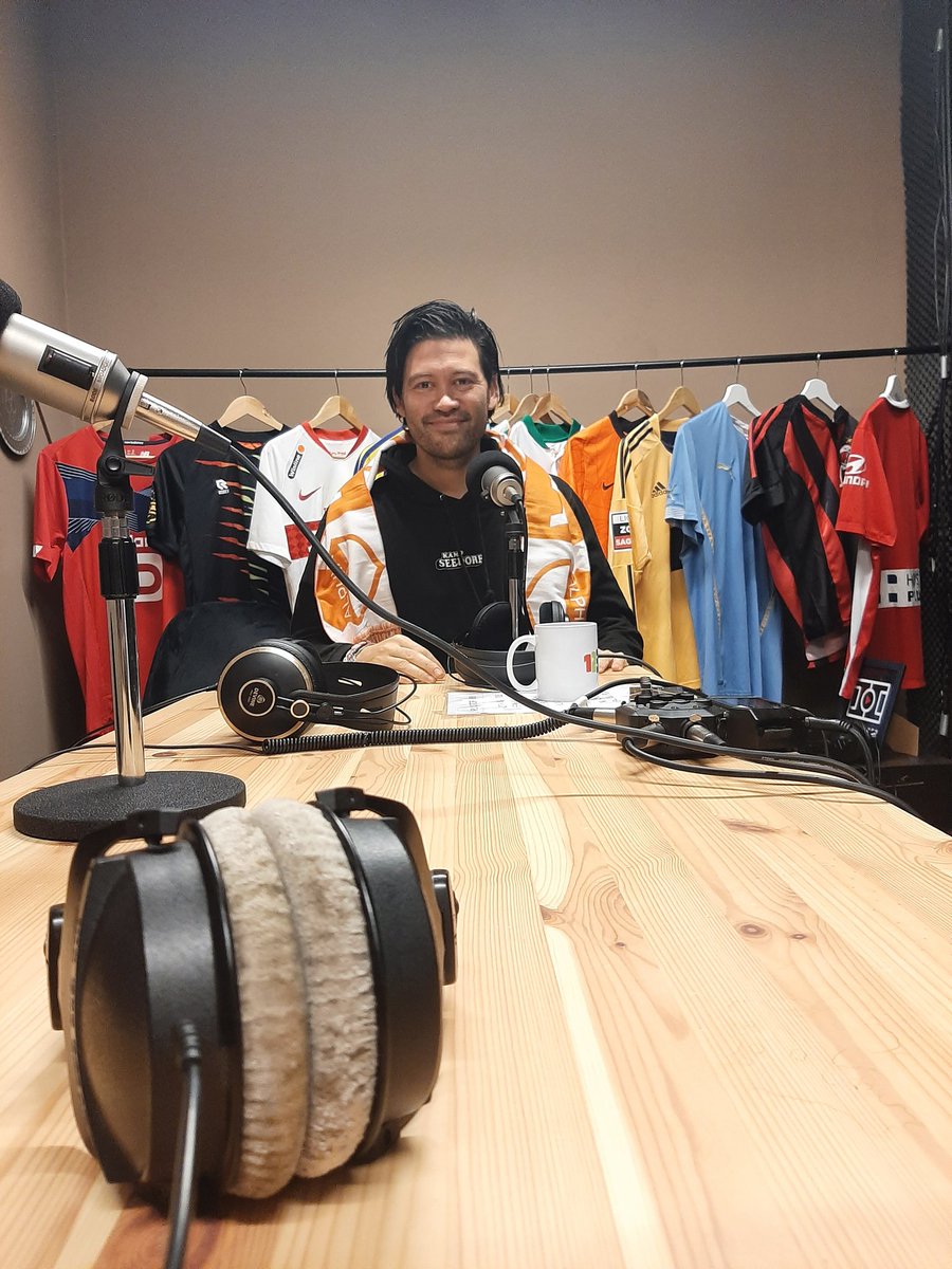 vvAlphia's tweet photo. Gisteravond was deze EINDBAAS @nealpetersen de presentator van twee nieuwe afleveringen van de #Alphia #podcast. Dinsdag a.s. komt de 1e online met Demi Vermeulen en Martijn van Dalen. Een week later zijn Bas Hazebroek en Dennis van der Kaaij te beluisteren. https://t.co/4NDbWywv7T