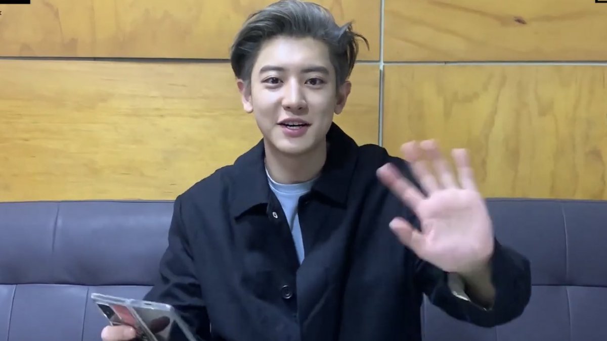 oshcuddles's tweet photo. CHANYEOL UPDATE 😭 https://t.co/CvMCzc8Z1b