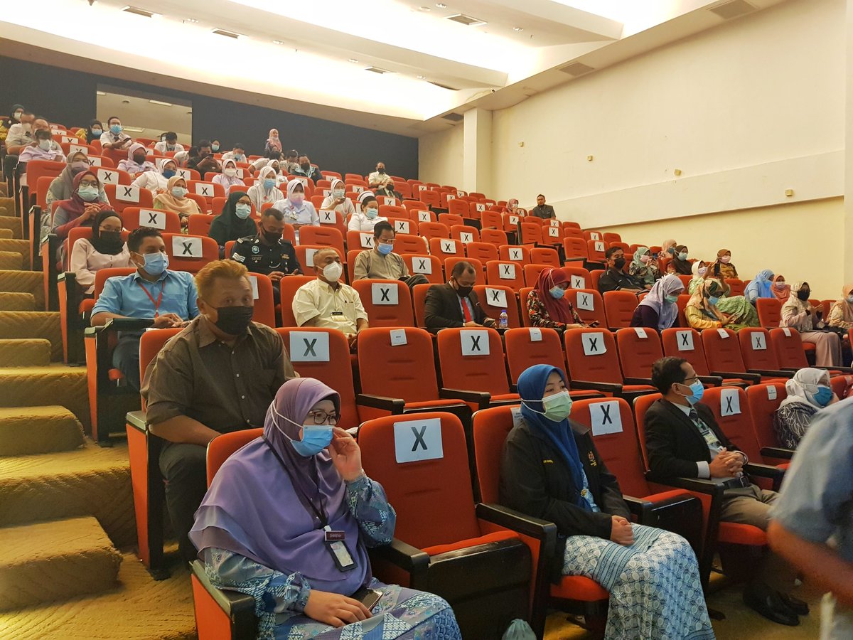 sb_mitc's tweet photo. SAMBUTAN HARI TIBI SEDUNIA PERINGKAT NEGERI MELAKA
2 APRIL 2021
AUDITORIUM, MELAKA INTERNATIONAL TRADE CENTRE

Majlis telah dirasmikan oleh: 
YB Datuk Rahmad bin Mariman 
Exco Kesihatan &amp; Anti Dadah https://t.co/Fgtmq6GMAu
