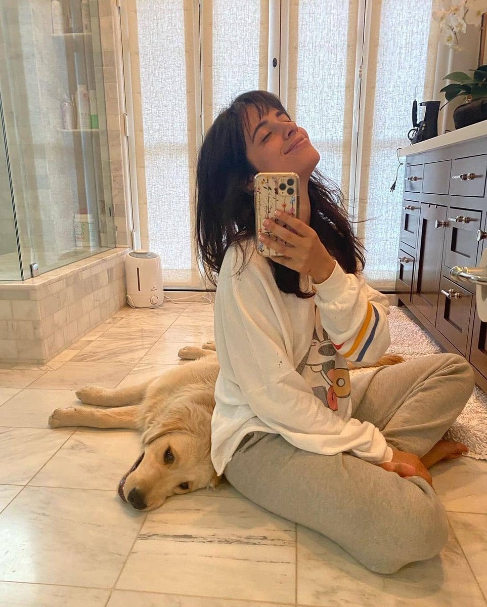 PyCamilaCabello's tweet photo. 📸 || @Camila_Cabello vía instagram:

"Crónicas de Tar y yo hoy" https://t.co/q7rHU7piHT