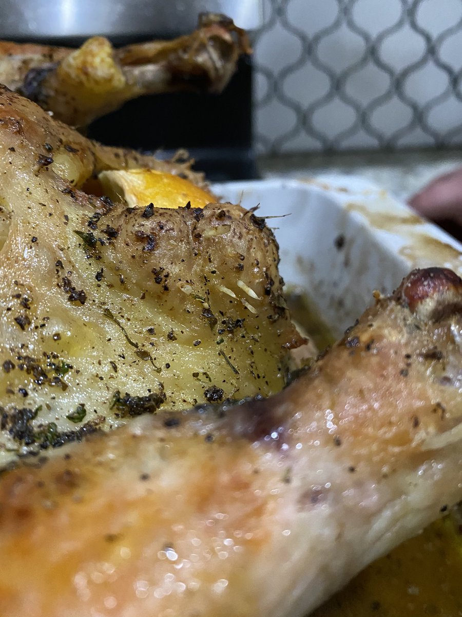 kellylovely2's tweet photo. @SamsClub @MembersMark I went and bought a whole chicken from Sam’s club on eastern and serene in Las Vegas, NV. When I used the 1 whole chicken 2 weeks ago I noticed hair/pin feathers on the chicken! I threw it away. I have never seen something like this before! https://t.co/qg5BFORvRC
