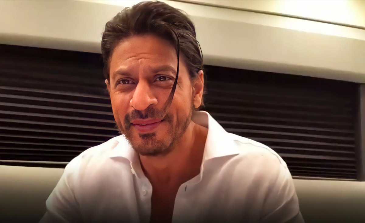 SrkianDas04's tweet photo. @iamsrk @MeerFoundation Khuda Ka Banda ❤🙏 https://t.co/658RaIJcQL