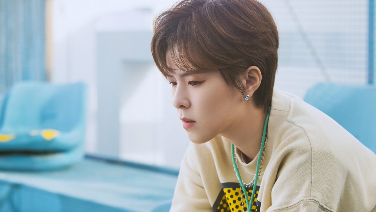UMusicThai's tweet photo. ใจละลายแล้วจ้า 😍 
พาไปดู Sunnee กับเบื้องหลังการถ่ายทำ MV เพลง " ต๊ะต่อนยอน...𝗛𝘂𝗿𝗿𝘆 𝗨𝗽! - @officially_VYRA  𝗙𝗲𝗮𝘁. 𝗦𝘂𝗻𝗻𝗲𝗲 " ดูแล้วก็คือโดนตกหนักมาก ❤ 
ทุกคนอย่าลืมไปดู MV และฟังเพลงกันเยอะๆ นะจ๊ะ⏩https://t.co/nUxHCzHCXB
.
#MVต๊ะต่อนยอนHurryUp 
#UniversalMusicTH https://t.co/aLBy0qtTxb