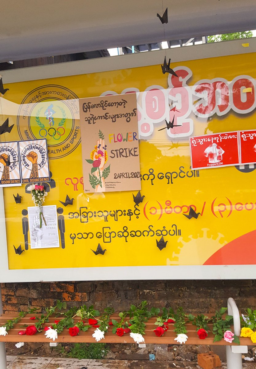 SweetSweet2611's tweet photo. For our heroes whom never come back to their home 
*Flower Strike* at #Ahlone Bus stop at 6 a.m
Rest In Power our heroes
🙏🙏
#WhatsHappeningInMyanmar 
#Apr2Coup
#FlowerStrikeMyanmar https://t.co/1qPphfCp9O