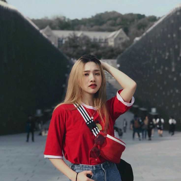 himanipatil8882's tweet photo. 🎉🎈🍬🍰🎉🎈🎊🎉🎊🎈💜🎊
🎊🎂Wish u Happy Birthday our🎉
💜💜💜👑 Queen 👑💜💜💜
🥂🎉👑🍰🎂🍬🎈🌷🥳🎊🎉🍬

@imqueenluc @zpop_official @Zpop_idols 
#ZStars #ZGirls #Zpop
#HappyQueenDay https://t.co/BkeGEeQ0Pz