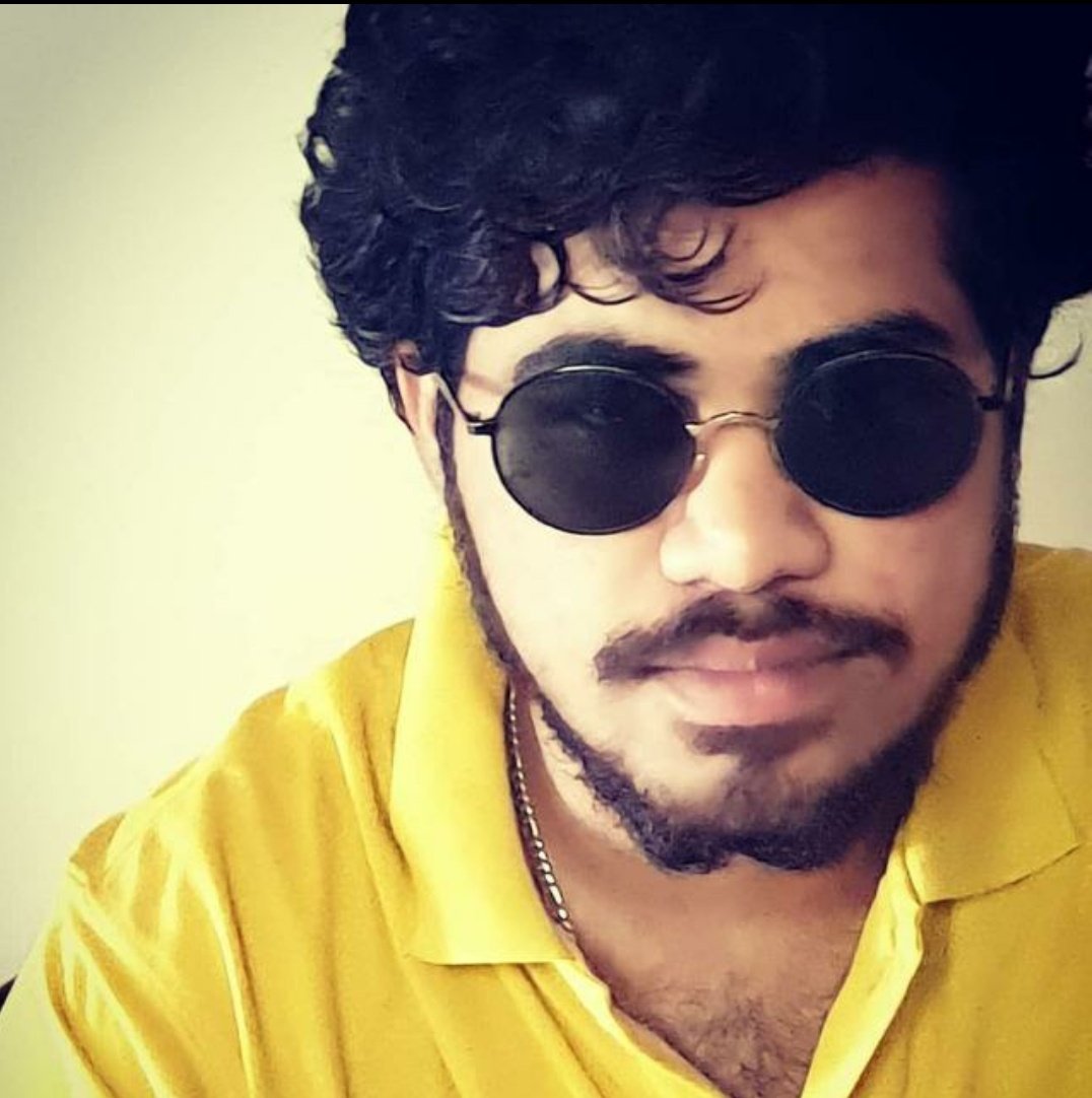 rebelthippesh78's tweet photo. Wish u a happiest birthday 🎂 darling ♥️ stay blessed may all your wishes come true...
@PavanPrabhas111 https://t.co/6myOr0myVz
