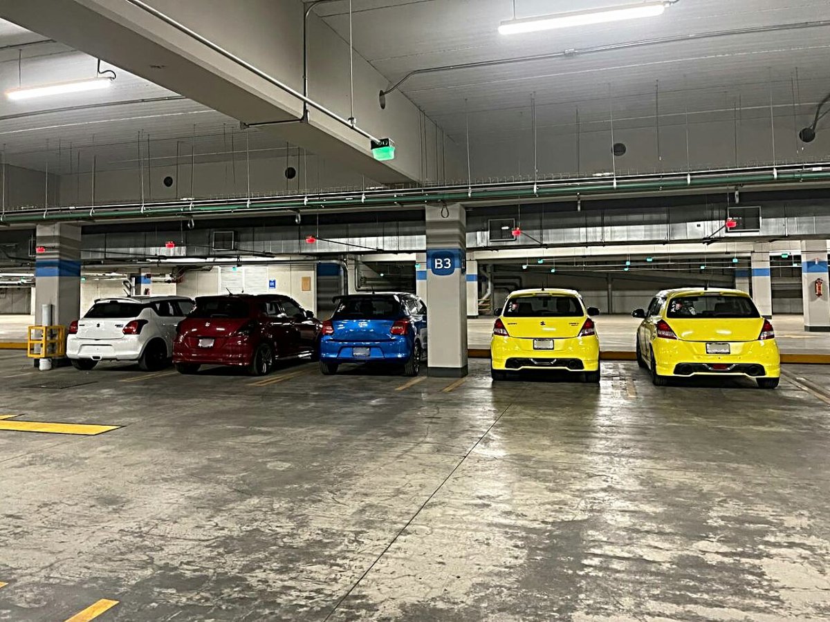 BushidoSuzukiMx's tweet photo. ⚪💙💛❤️
Nuestro amigo y staff de #BushidoSuzukiClubPuebla Iván visitó la CDMX para conversar sobre nuevos proyectos que integren ambas sedes.

Estén muy pendientes sobre todo lo que se aproxima 🔥🔥🔥😍😍😍🔥🔥🔥

#zc13s #zc63s #zc32s #zc82s
#staffmeeting #friendshipgoals https://t.co/zu6a4aZaaQ