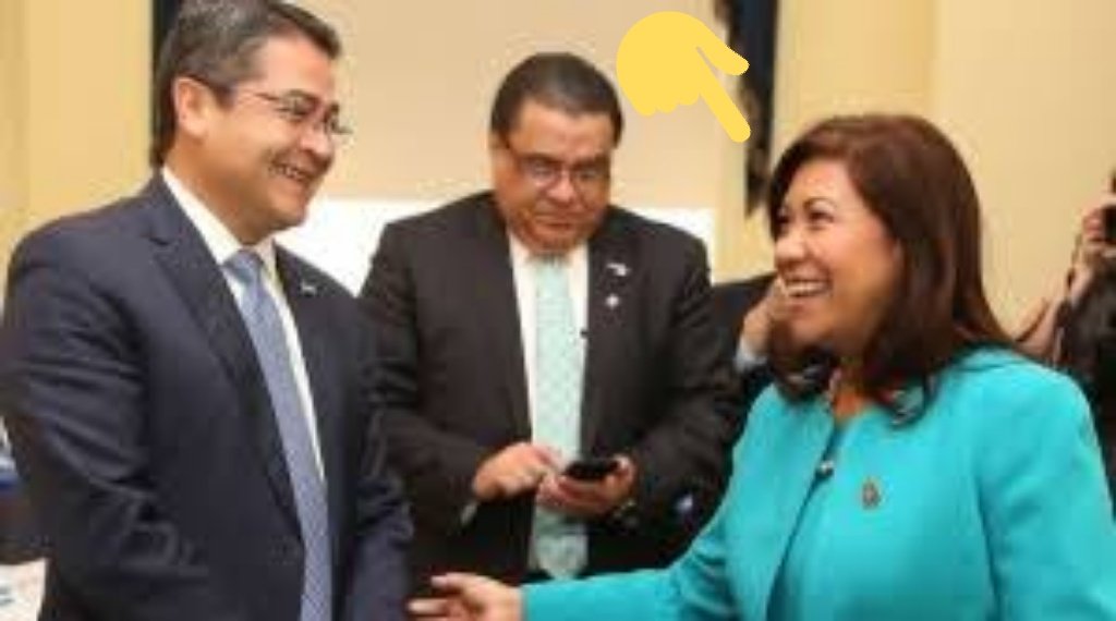 eljusticiero_92's tweet photo. @seorOConnor1 @nayibbukele @NormaJTorres @POTUS This lady should have much more respect for our president, someone who has been legally elected by a people that had been tired for 30 years of supporting corrupt ex-presidents and those that she has blatantly supported as well as countries that are narco-states https://t.co/kG5Uh6TK8N