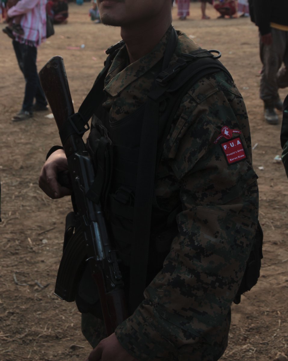 Kim_Jolliffe's tweet photo. FAKE NEWS WARNING
This image of an Federal Union Army soldier was taken in January 2015.
Here is the meta data.
Some people have been using this photo to spread minsinformation on Facebook.
Please learn history & take care
#WhatsHappeningInMyanmar #Apr2Coup #MyanmarCoup https://t.co/FBNsl4v3Zn
