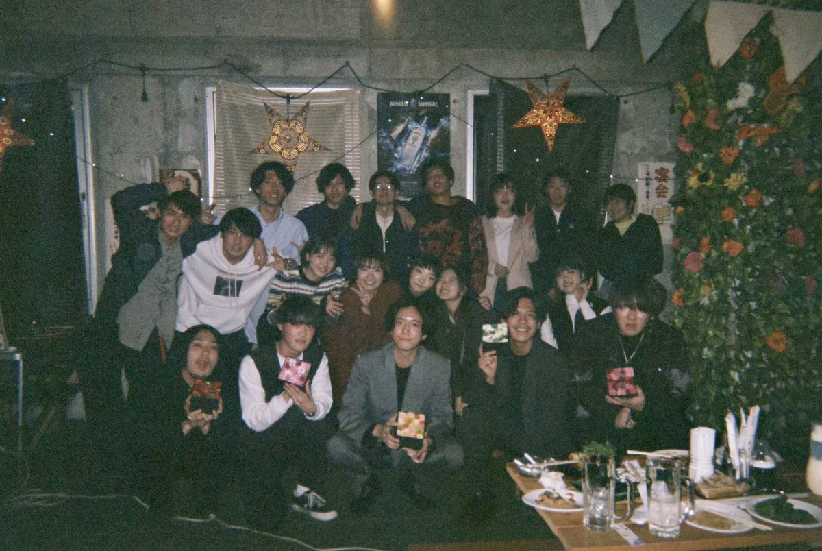 明治大学デザイン研究部 De Ke Nn Meiji Dlab Twitter