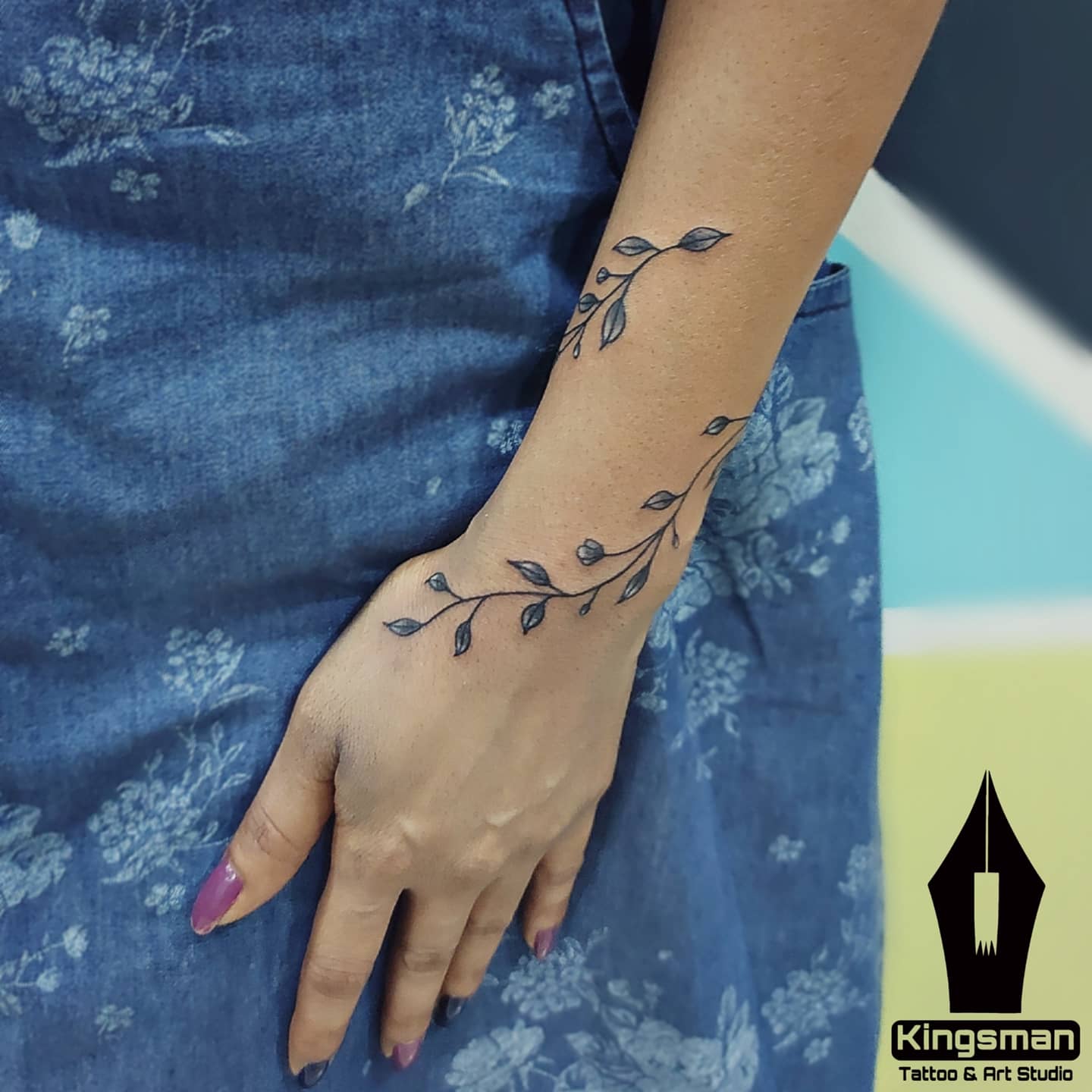 Wrist Band Tattoo | Bracelet Tattoo Design | Wrist Band Tattoo for Girls |  Small Flower Tattoo | Wrist Band Tattoo | Bracelet Tattoo Design | Wrist  Band Tattoo for Girls |