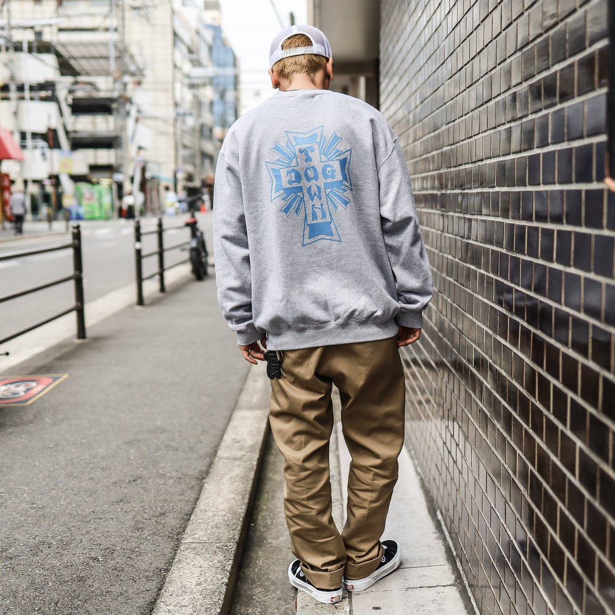 爆買い通販 新品 スウェット L vbgM8-m35696098821 DOGTOWNドッグ