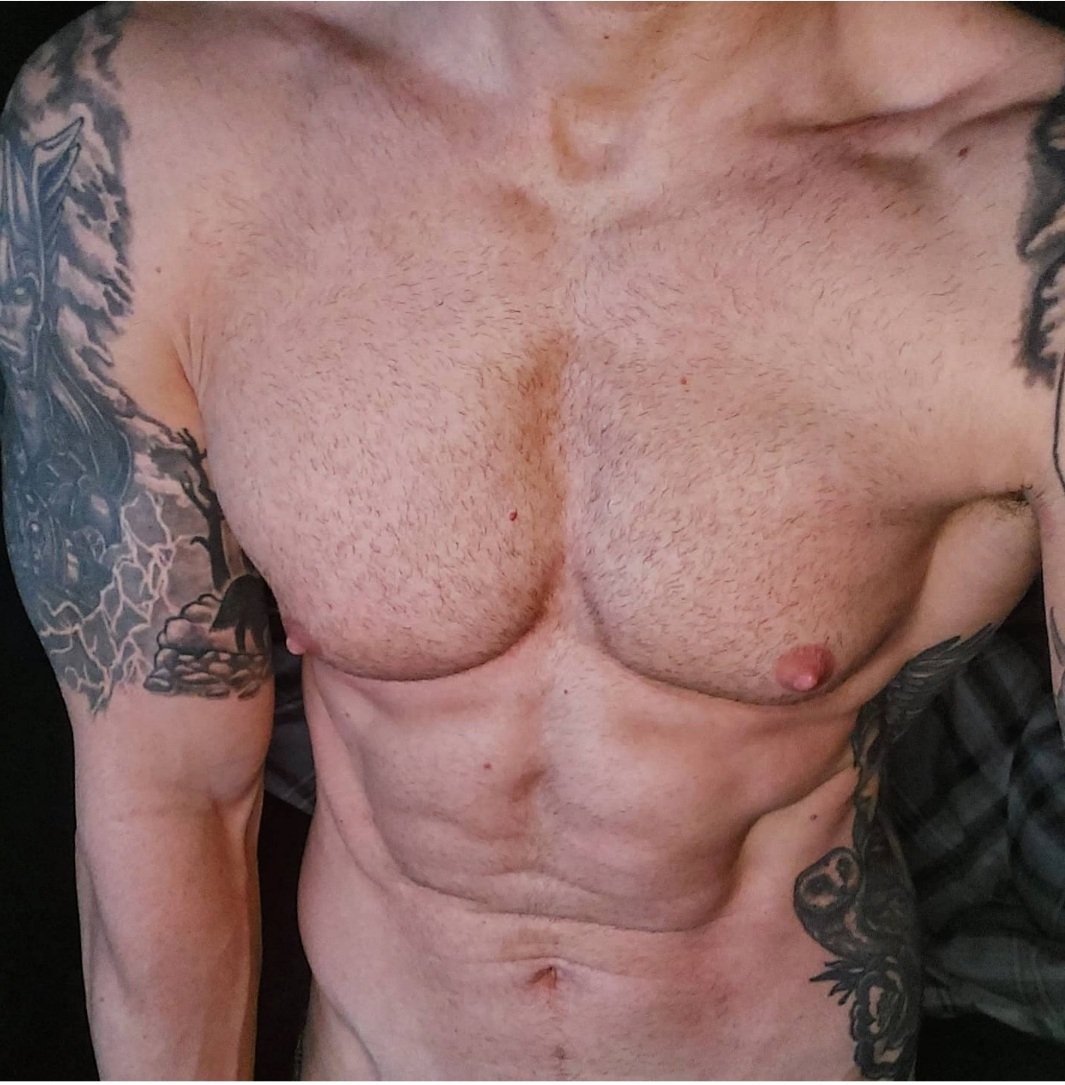 Rob230886's tweet photo. Buenos Dias 😉

Hope you all have a magnificent day x

@gayporncrushes @HotGuyZone @BritishHotties @PromoteHr 

#fridaymorning #FridayFeeling #morning #GoodFriday #goodmorning #abs #onlyfans https://t.co/fWPVj4hx11