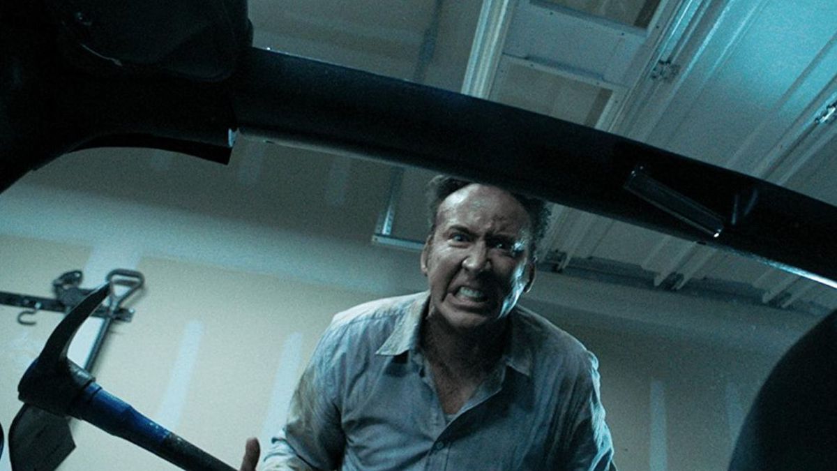 Day 1 of   #CAGEPRIL is complete. A month of me watching at least one Nicolas Cage movie every day.I watched "Mom and Dad" for the first time knowing nothing about it other than an angry Nic Cage looking into a car. I really enjoyed it, fun concept, the perfect amount of silly.
